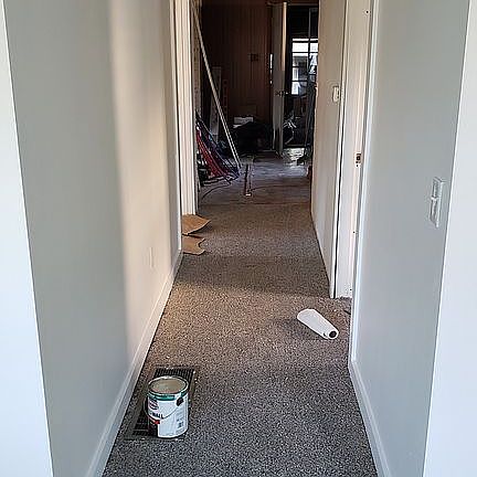 3rd image of 216 Thompson St