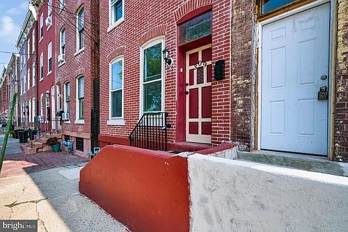 309 Academy St Photo 1
