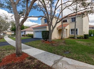 668 Stanton Dr, Weston, FL 33326