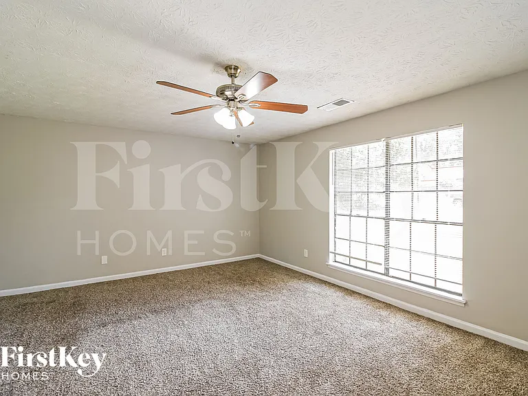 227 Avalon Way — Photo 10