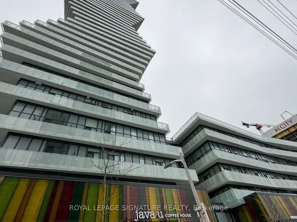 3900 Confederation Pkwy, Mississauga, ON