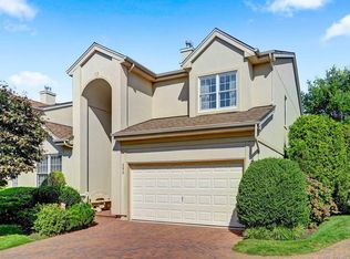 292 Madeira Blvd, Melville, NY 11747