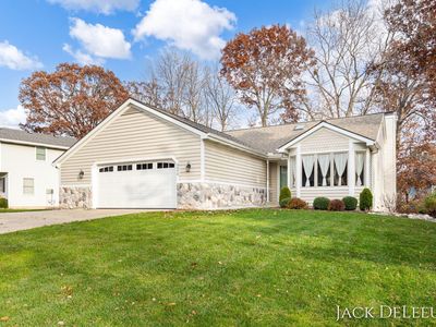 6696 Highmeadow Dr SW, Byron Center, MI, 49315