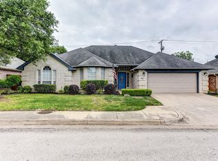 1412 Sylvia Dr, Bedford, TX 76021
