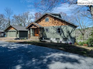 136 Ridgecrest Ln, Blowing Rock, NC 28605