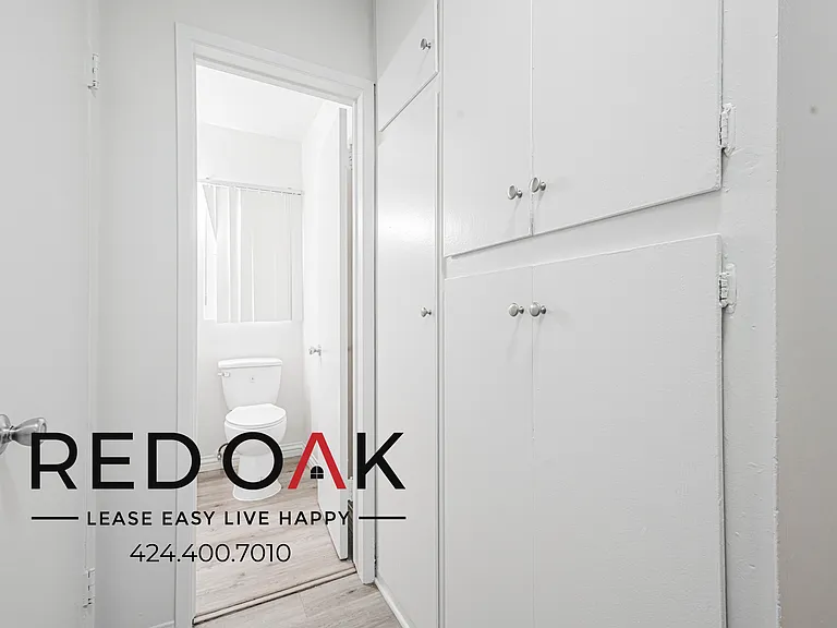 1016 S Wooster St #4 — Photo 10
