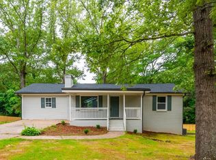 93 Hunters Ln, Powder Springs, GA 30127