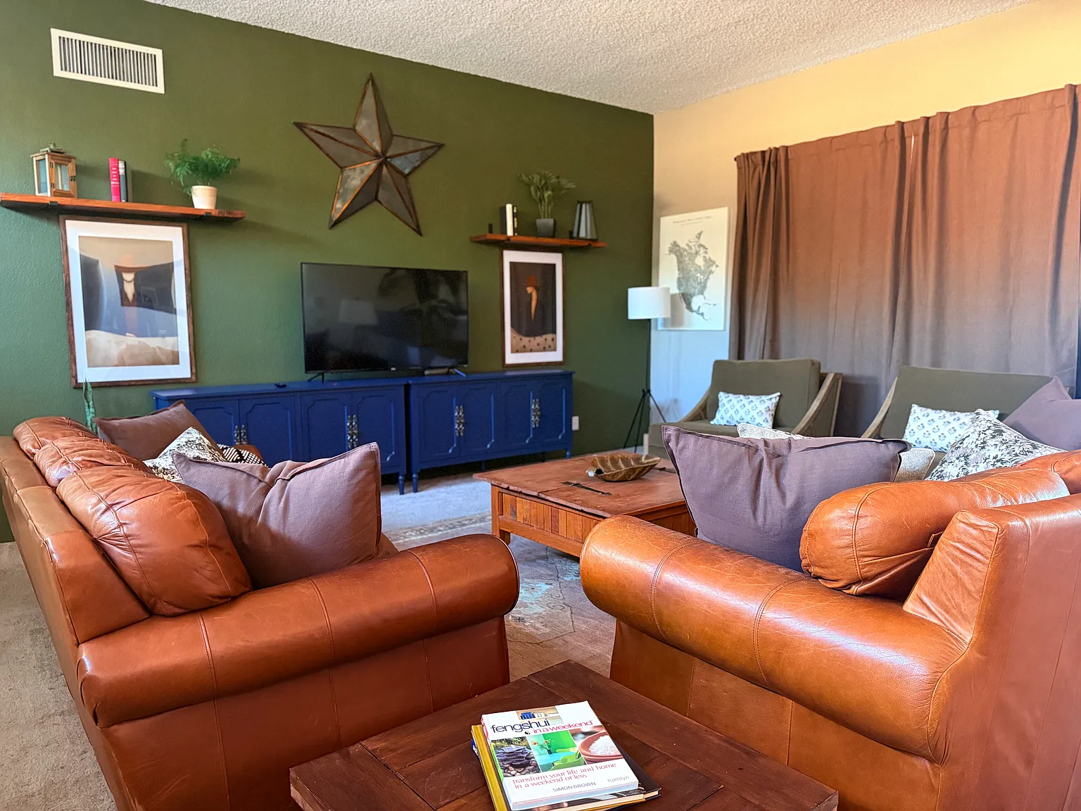2142 E Woodman Dr — Photo 3