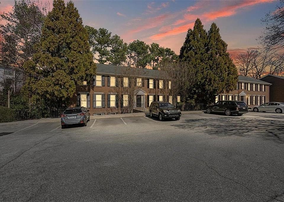 1st image of 1101 Collier Rd NW APT O1