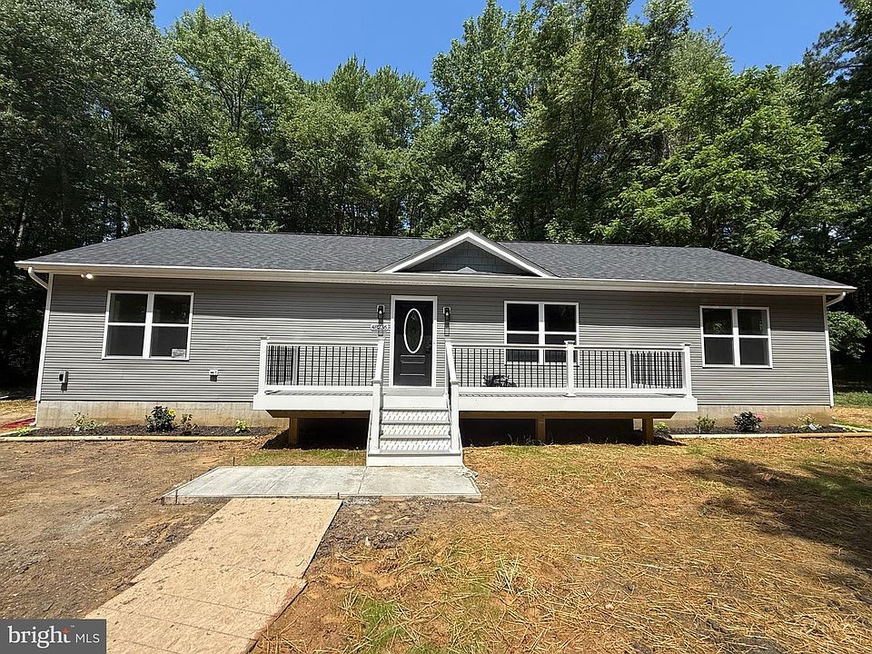 1st image of 48236 Beachville Rd