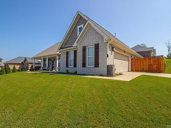 3rd image of 3880 Glendale Dr