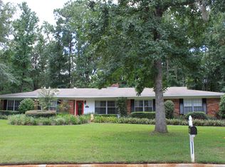 9321 NW 11th Pl, Gainesville, FL 32606