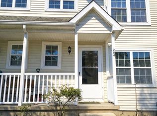 204 River Ct, Fieldsboro, NJ 08505