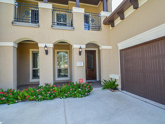 2nd image of 26307 Middlecrest Hill Ct