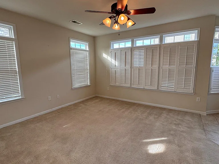 110 Gate Stone Ln — Photo 9