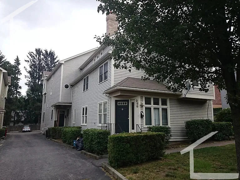 258 Allston St #C — Photo 16