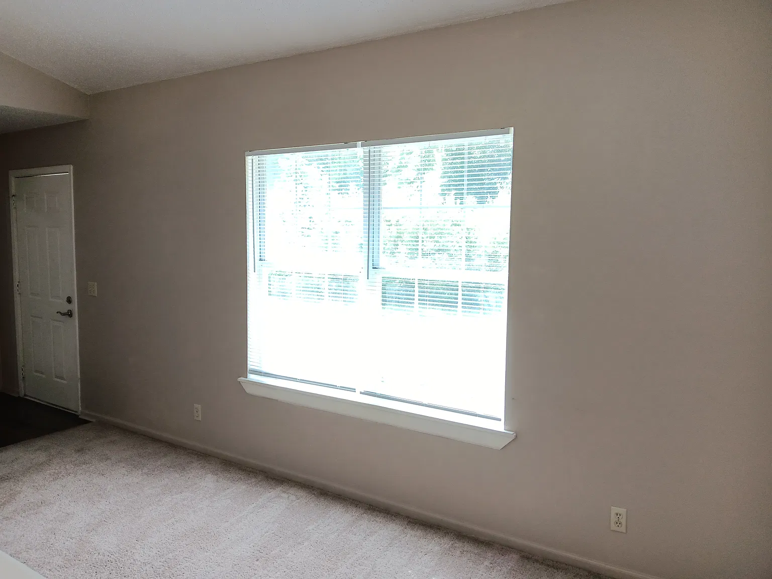Mayfiled Manor-W. 36th Terr., Sedalia, MO — Photo 3