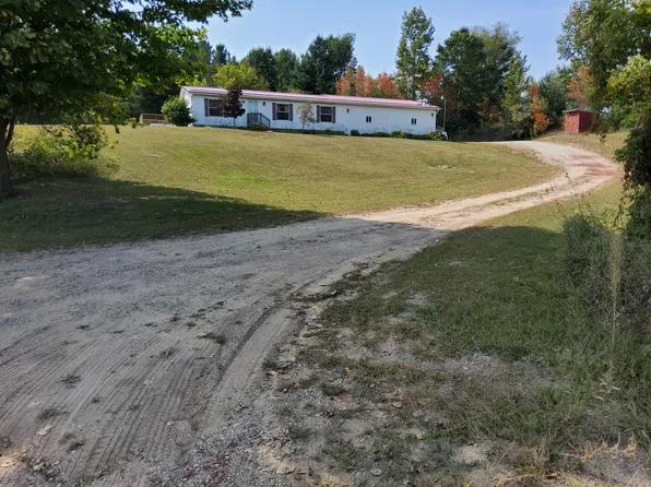 22899 230th Ave, Paris, MI 49338