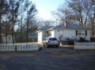 371 La Fayette St, Copiague, NY 11726