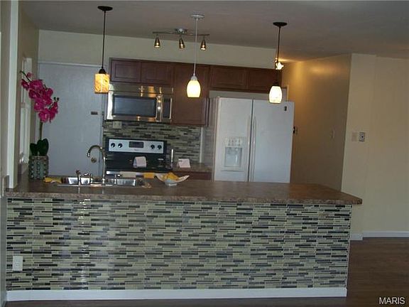 5th image of 4051 Germania St