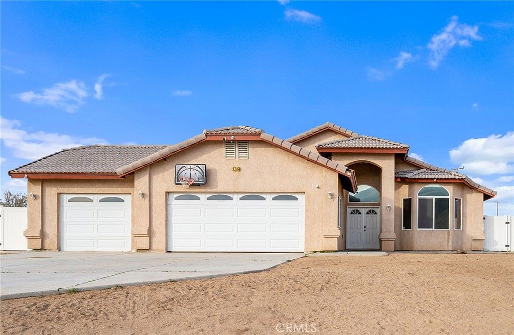 9783 Cerra Vista St, Apple Valley, CA 92308 | Zillow