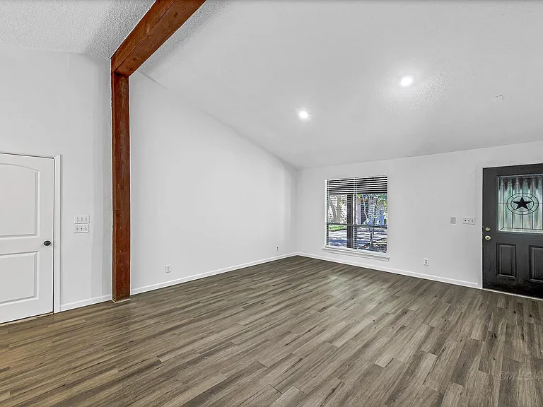 32B E Rivercrest Dr — Photo 8
