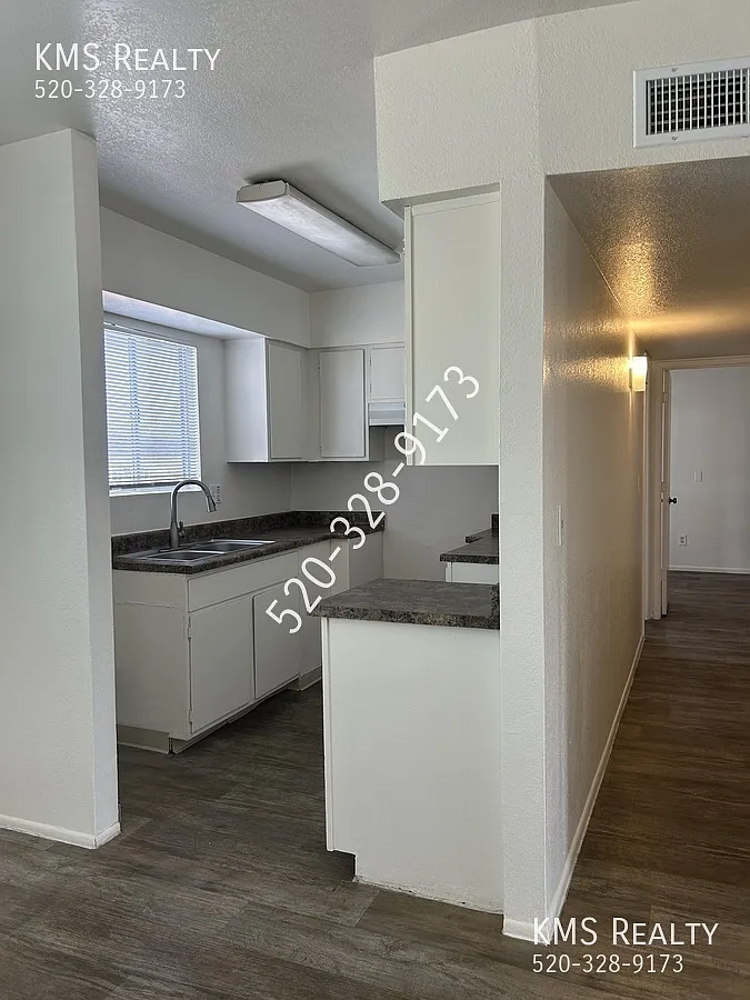2 Beds / 1 Bath - Owner / Agent — Photo 4