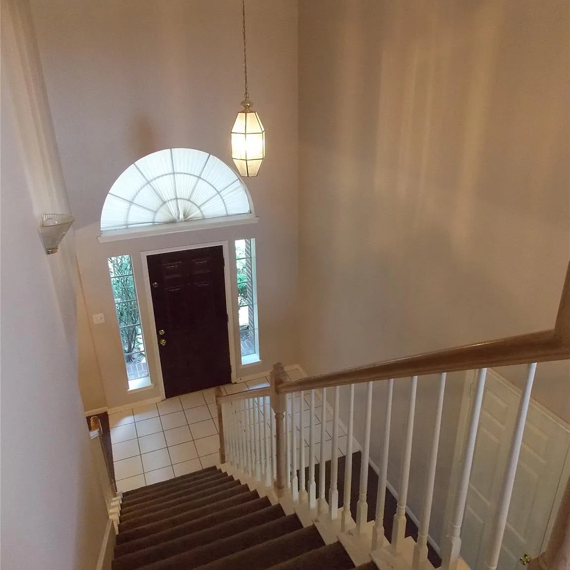 4 bed, 2.5 bath, 2238 sqft, $2,500 — Photo 3
