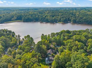 1935 Wedgewood Dr, Sanford, NC 27332
