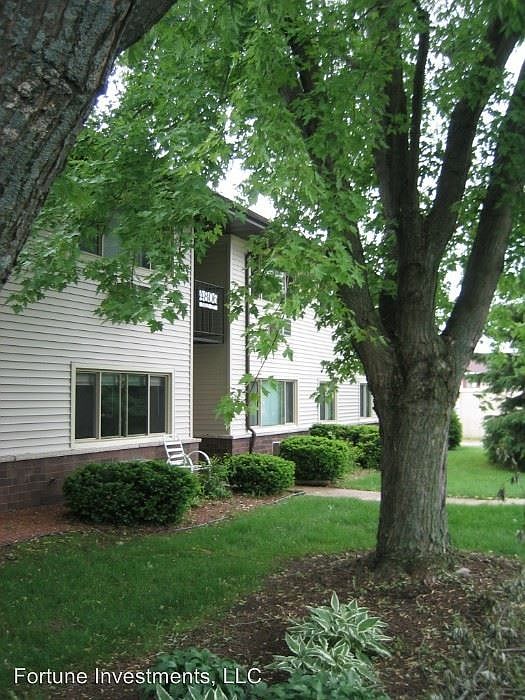1st image of 4806 Dale St APT 5