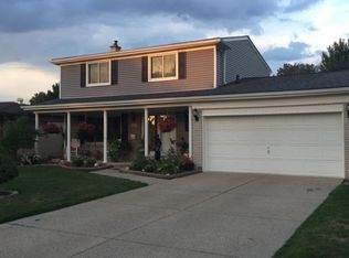 36642 Almont Dr, Sterling Heights, MI