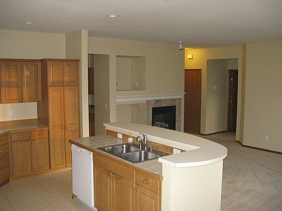 4th image of 6223 Perry Ave SE