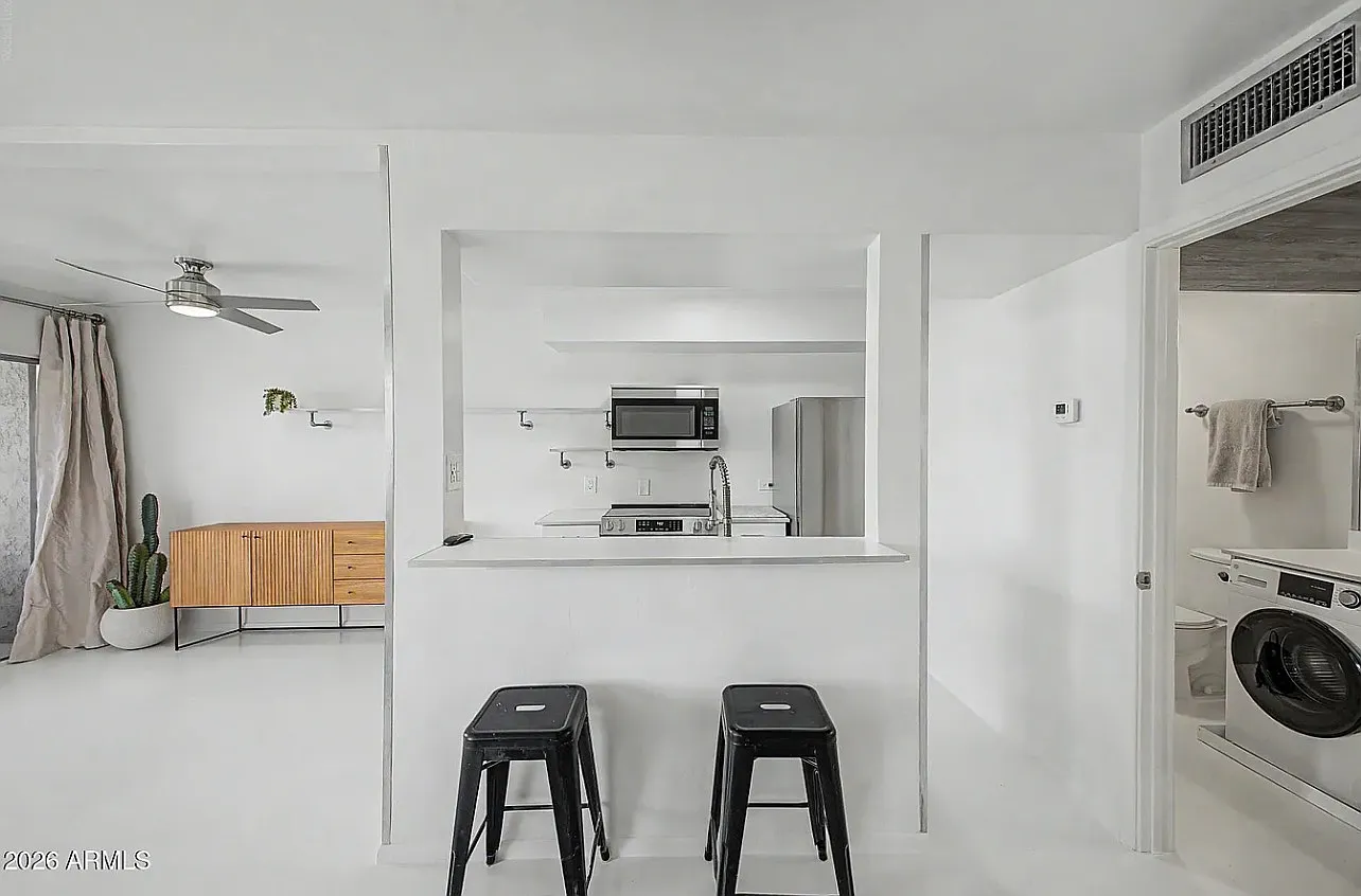 7350 N Via Paseo Del Sur — Photo 2