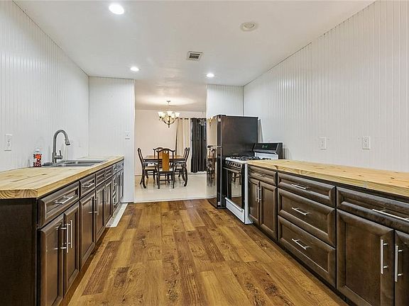 5th image of 505 Park Blvd