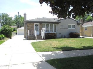 22424 Furton St, Saint Clair Shores, MI 48082