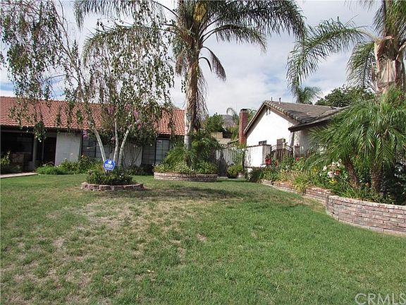 4th image of 25772 Los Flores Dr