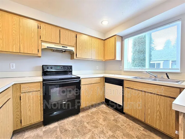 1414 128th Dr NE — Photo 8