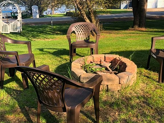 4th image of 4 Cummings Cove Road