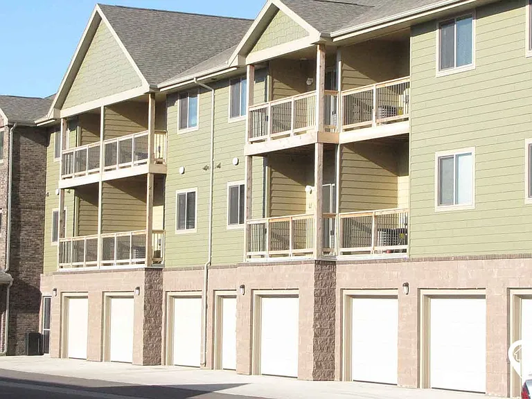 Garden Villas Apartments — Photo 19