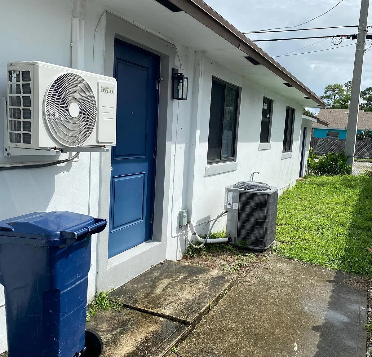 218 Jackson Avenue - 1 — Photo 3