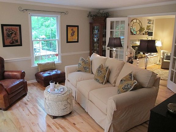 3rd image of 3118 Dogwood Ln
