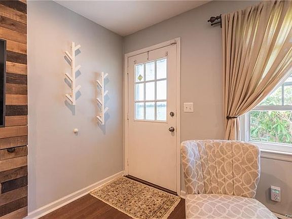 2nd image of 170 Parkside Dr #170