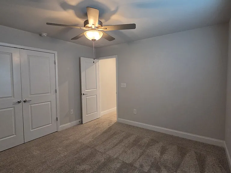 521 Elkwood Ln — Photo 39