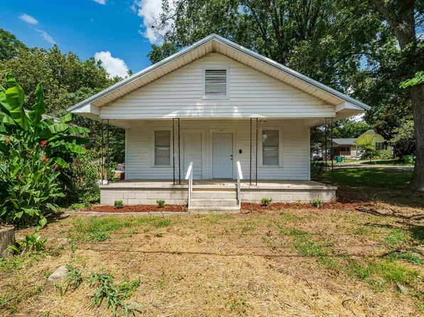 1301 Vivian St, Leeds, AL 35094