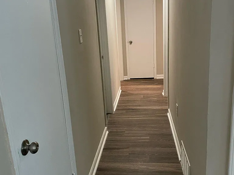 3665 Royal Wood Dr — Photo 10