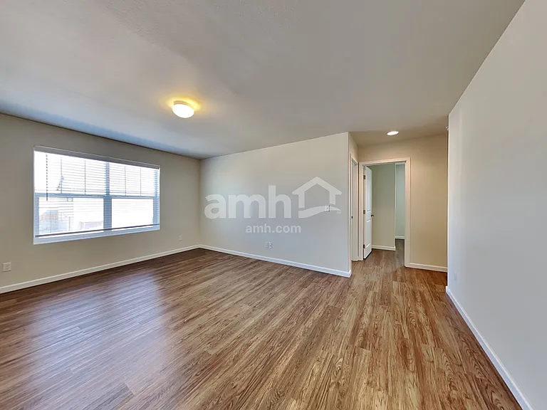 18960 112th Avenue Ct E — Photo 10