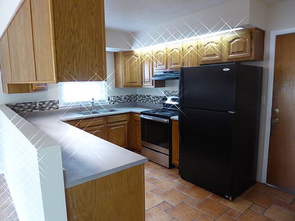 4th image of 5824 Painted Pony Dr NW