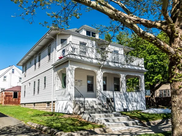 601-603 Main St, Watertown, MA 02472