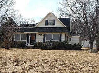 4394 Rowley Rd, Central City, IA 52214