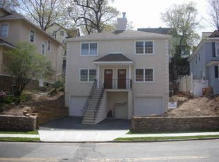 6 S 6th Ave, Mount Vernon, NY 10550